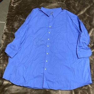 Mens long sleeve Oxford type shirt.